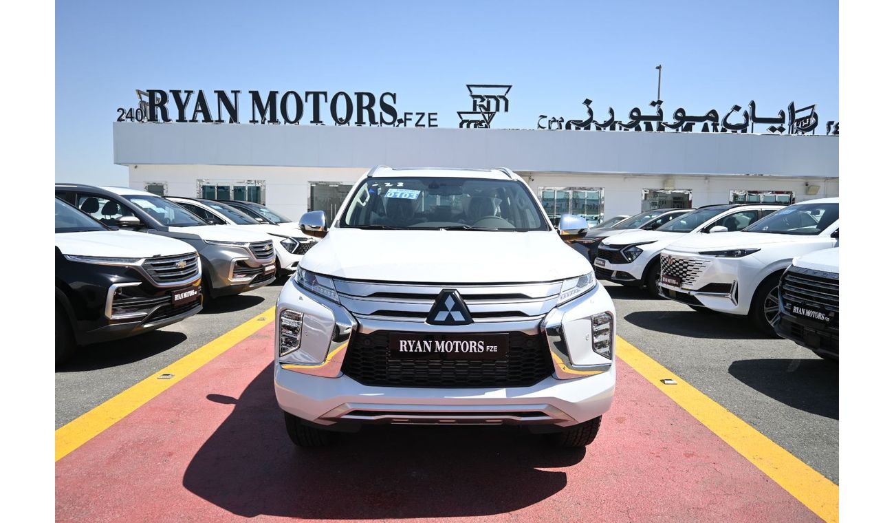 Mitsubishi Pajero Mitsubishi Pajero Sport 2.4L Diesel, SUV, 4WD, 5Doors, Cruise Control, Lane Assist, Front Electric S