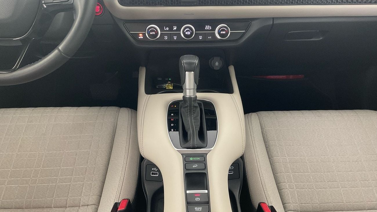 هوندا ZRV LX | شامل الضمان | 0 ﺪﻔﻋﺓ ﺃﻮﻟﻯ