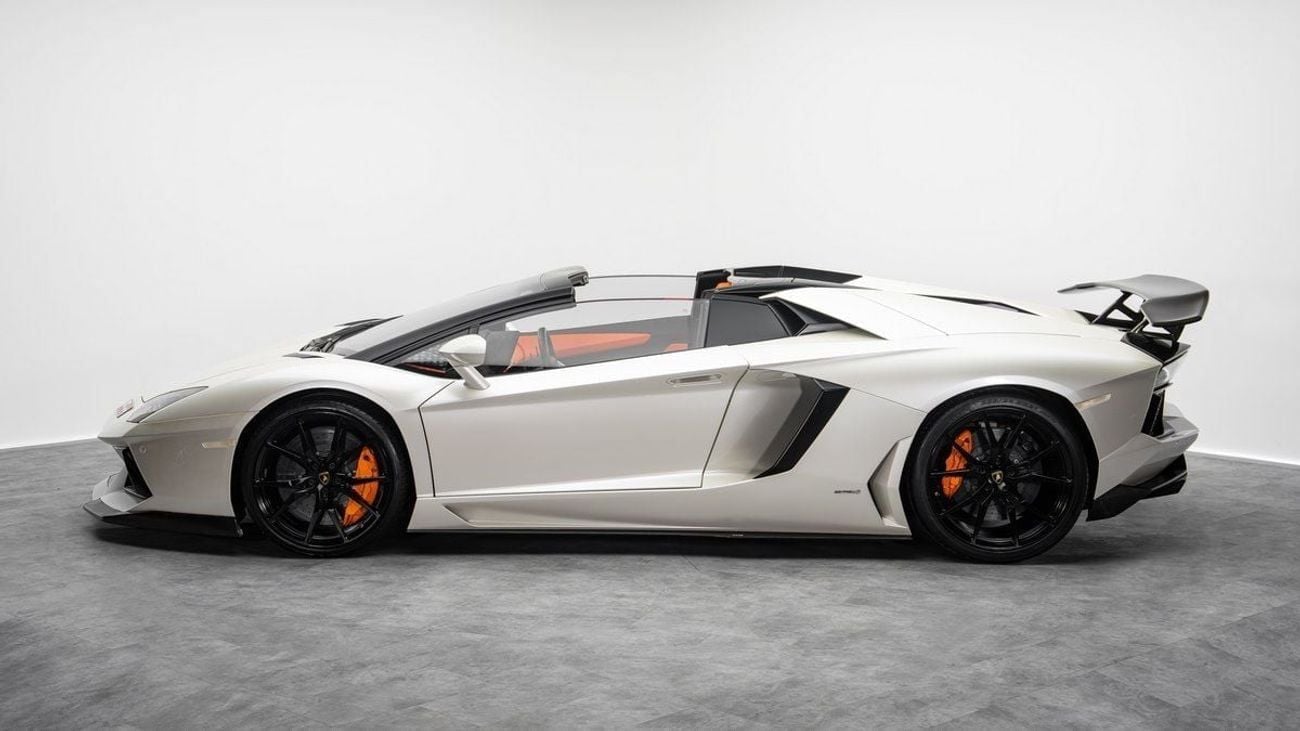 لامبورغيني أفينتادور LP 700-4 Roadster with DMC Kit - 2015 - GCC