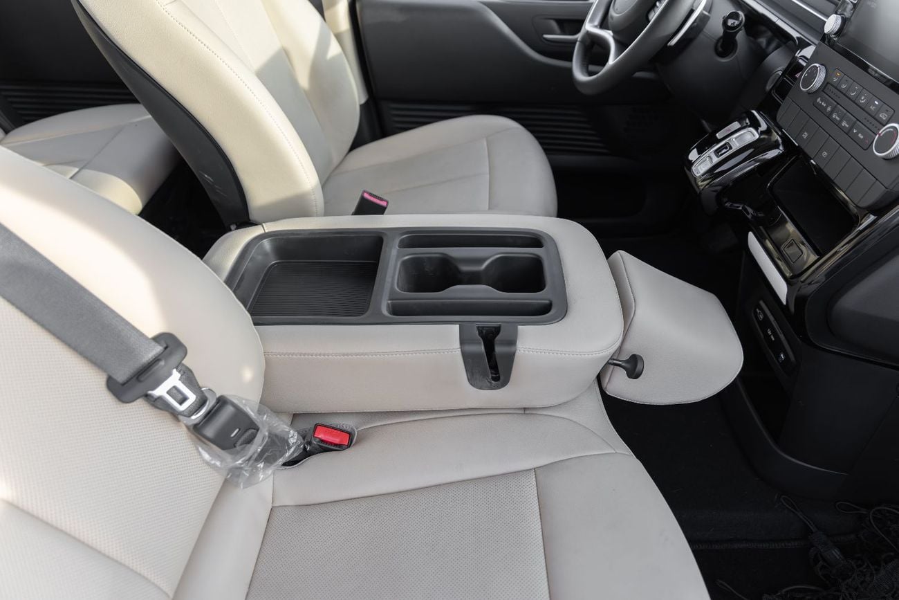 Hyundai Staria Hyundai Staria Comfort | GCC Specs | Automatic | Family Van | 2024 (Export)