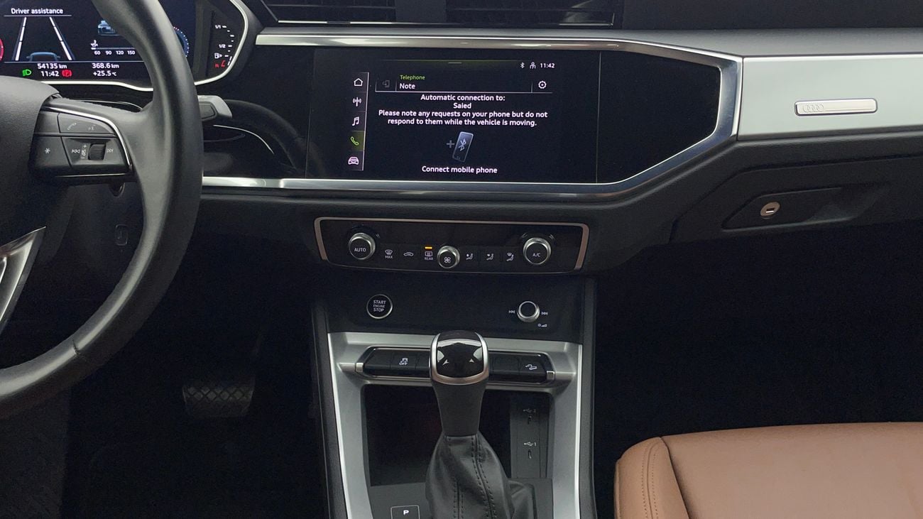 Audi Q3 35 TFSI Advanced 2.0L 2022 35 TFSI ADVANCED | AED 1520/Month | 0 DP | 30 Day Return | Warranty | Ser