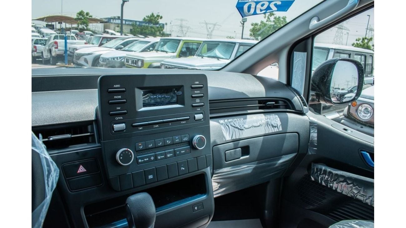 هيونداي ستاريا HYUNDAI STARIA 2024 11SEATER GCC SPECS