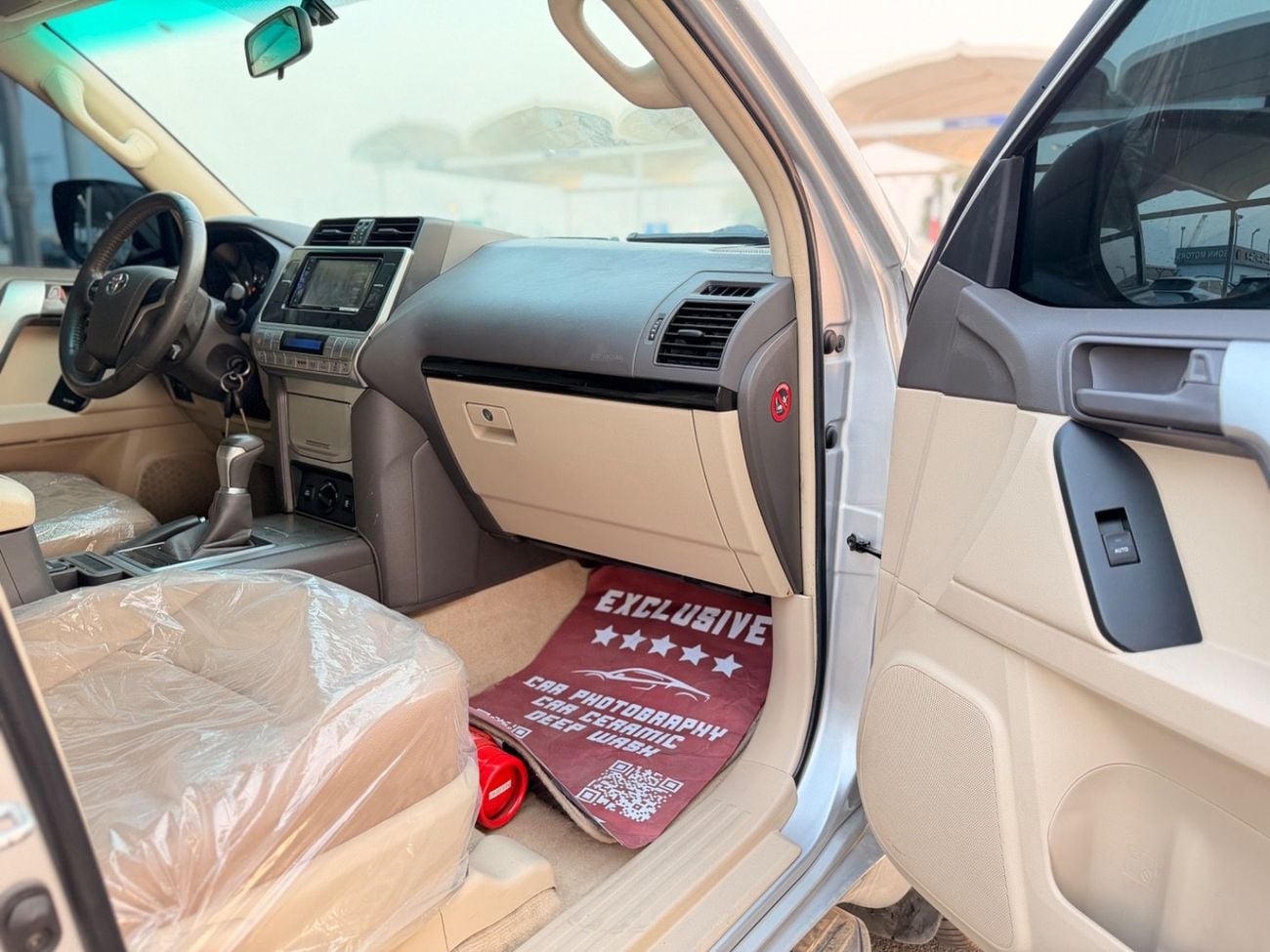 تويوتا برادو GXR 2.7L (164 HP) 4WD (7 Seater)