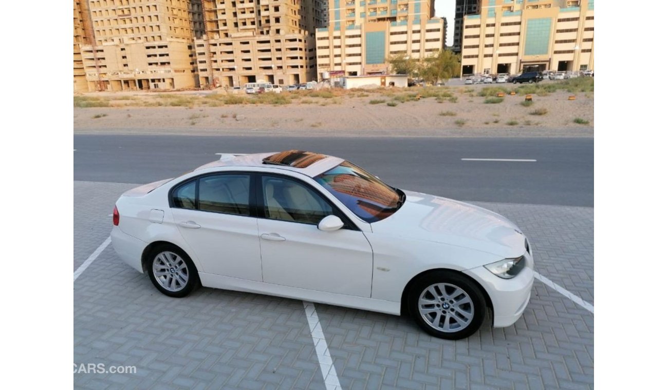 BMW 328i