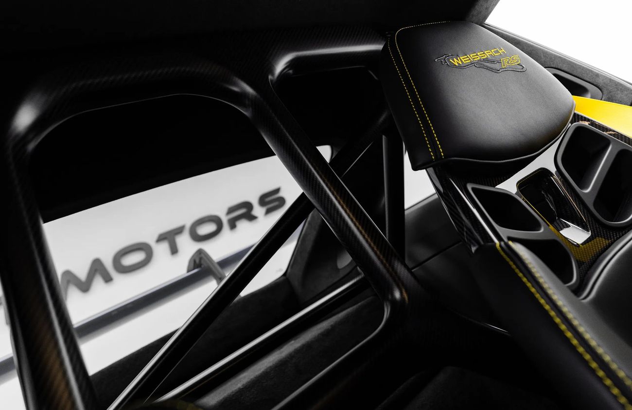 بورش 911 4.0L F-6 Naturally Aspirated Engine