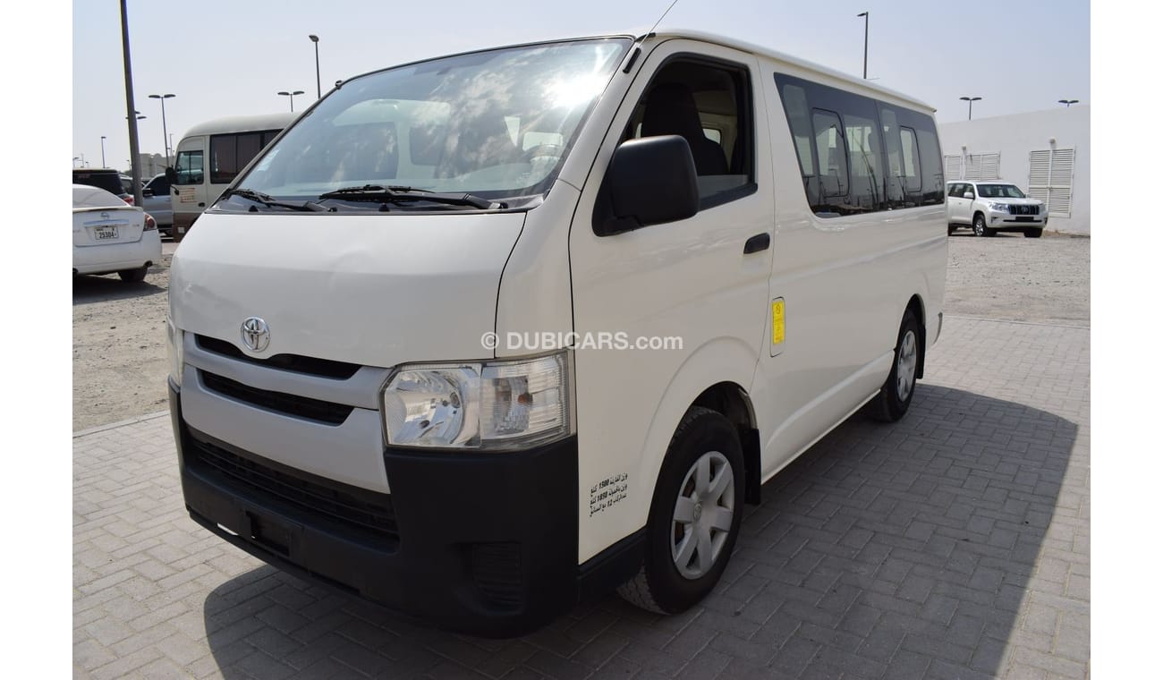 Toyota Hiace GL - Standard Roof Toyota Hiace Std roof 13 seater, Model:2016. Excellent condition