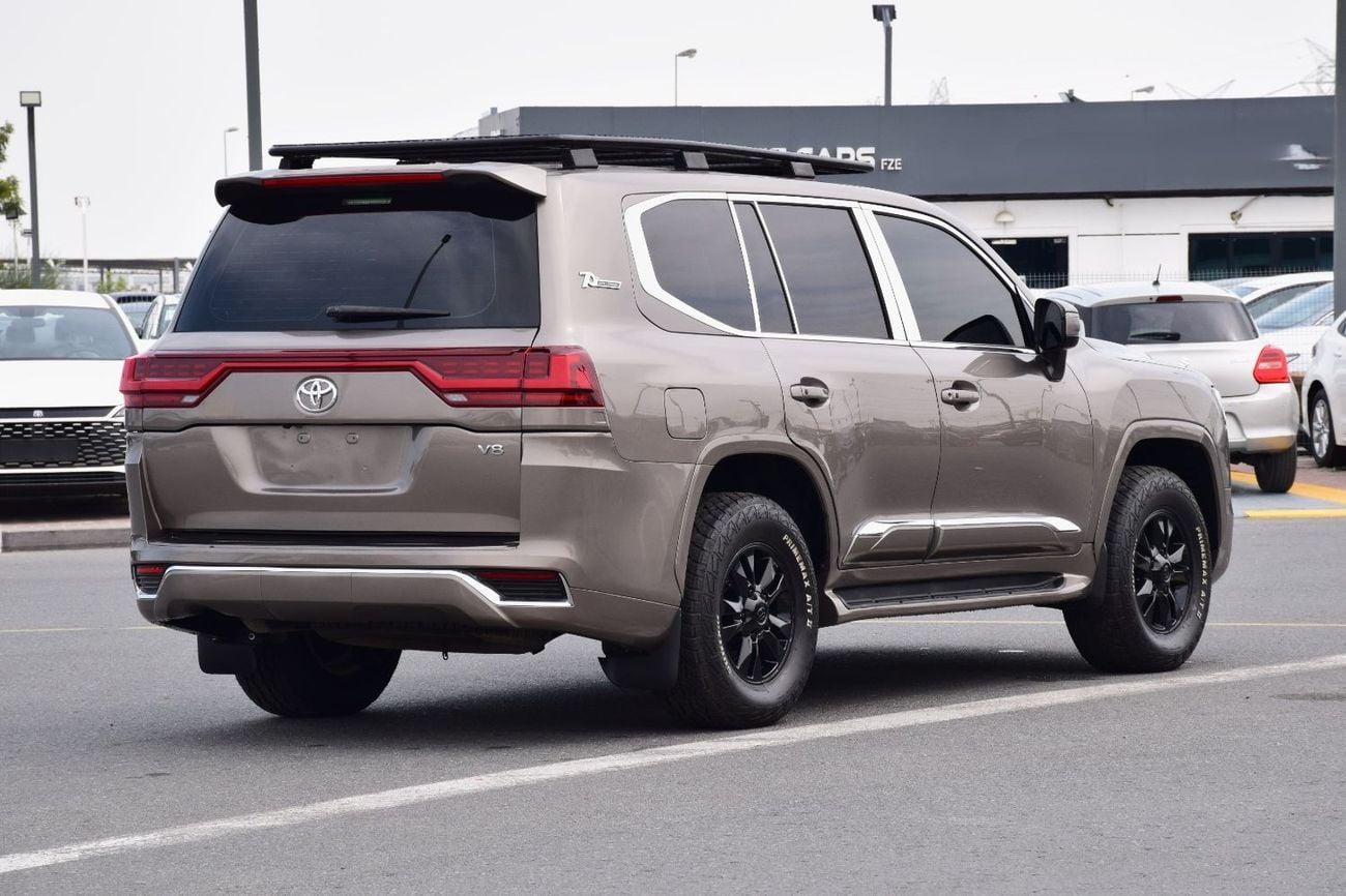 Toyota Land Cruiser  V8 Diesel 4.5L Upgraded-2025 (Export Only)