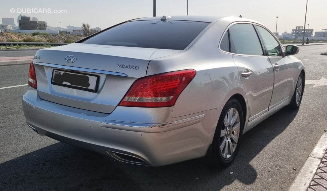 Hyundai Centennial GLS Top VIP GCC Hyundai centennial 2012 no accidents perfect condition almost like new