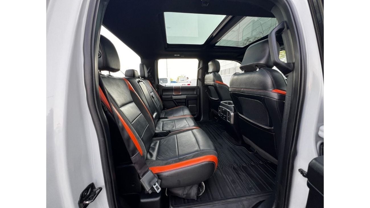 فورد إف-150 رابتور SVT رابتر لاكجري