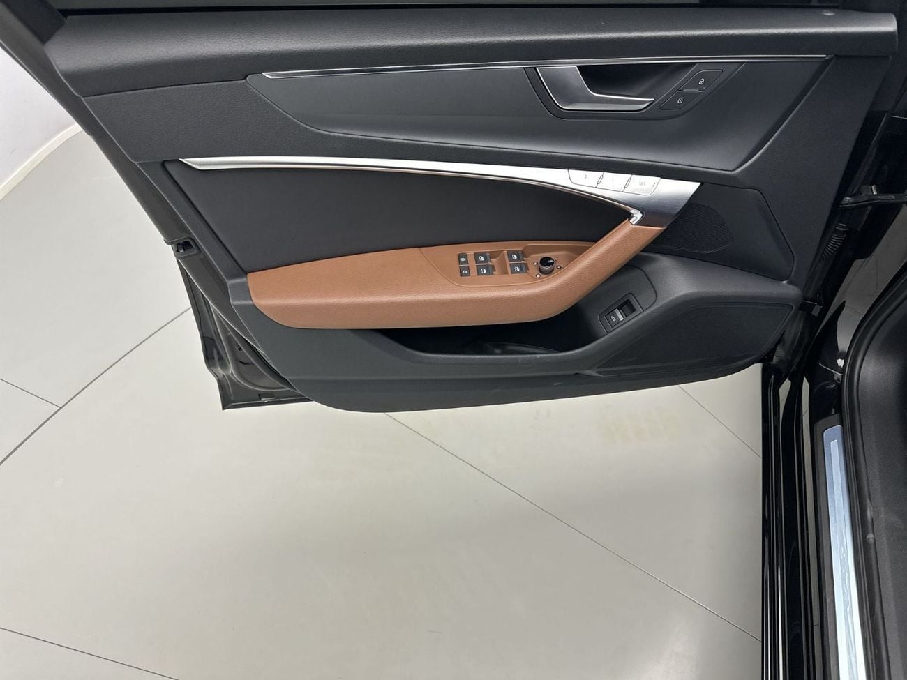 أودي A6 40 TFSI ADVANCED 40 TFSI (190 HP)