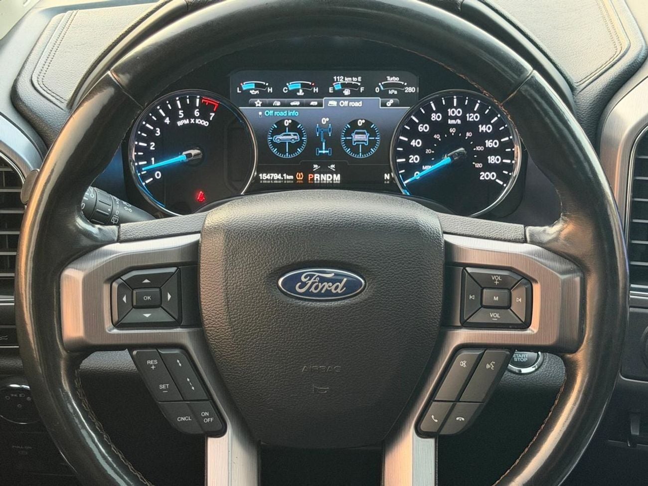 Ford Expedition PLATINUM Ford Expedition Platinum 2018 | GCC Specs | Full Option Full Service History Two Keys
