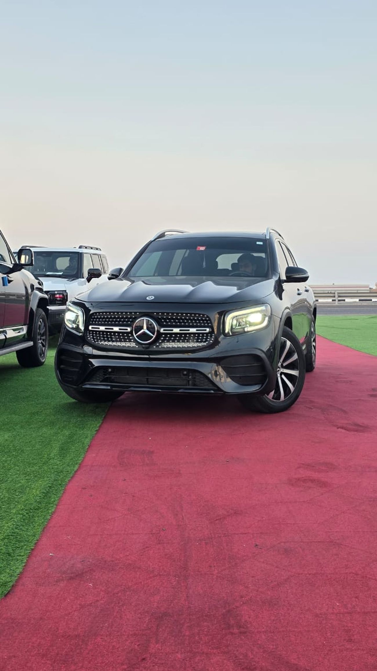 مرسيدس بنز GLB 250 4MATIC