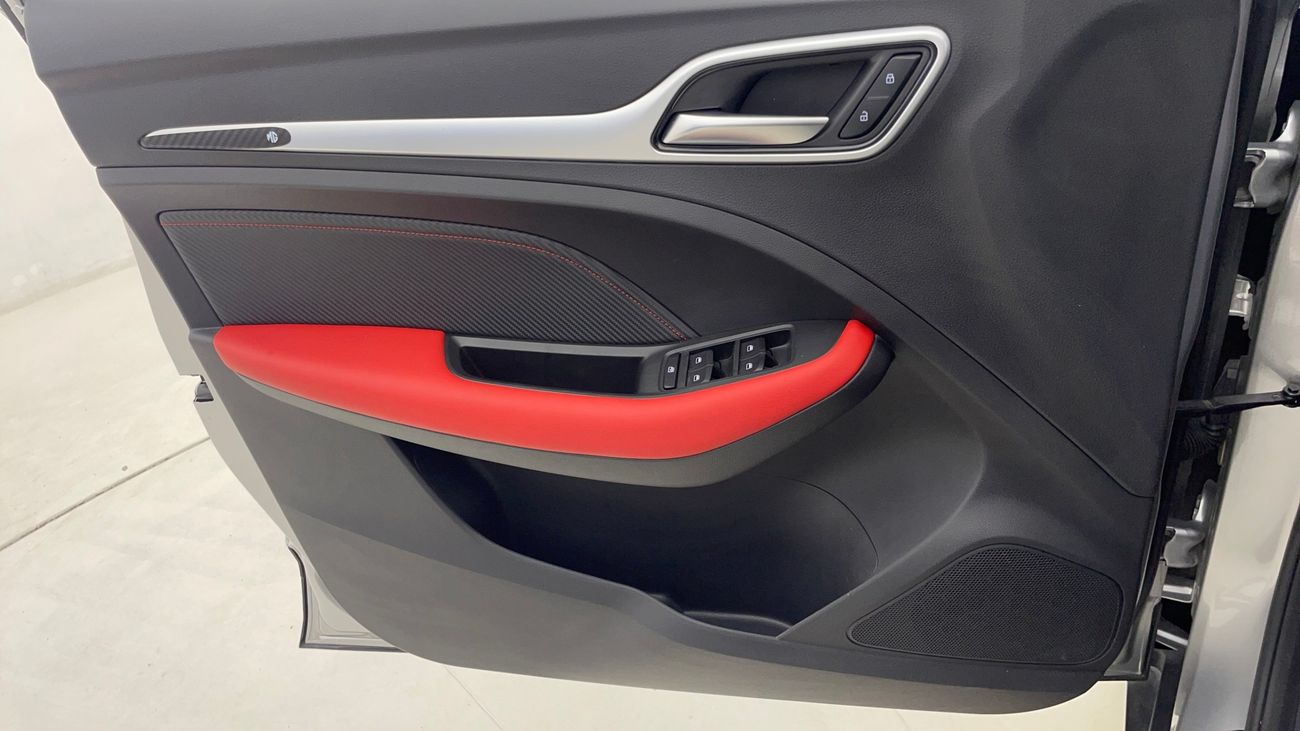 أم جي ZS LUXURY TROPHY 1.3 | بدون دفعة مقدمة | اختبار القيادة في المنزل