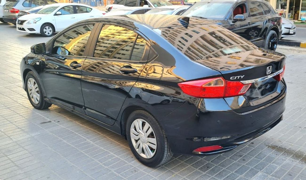Honda City HONDA CITY 2014 GCC VERY CLEAN