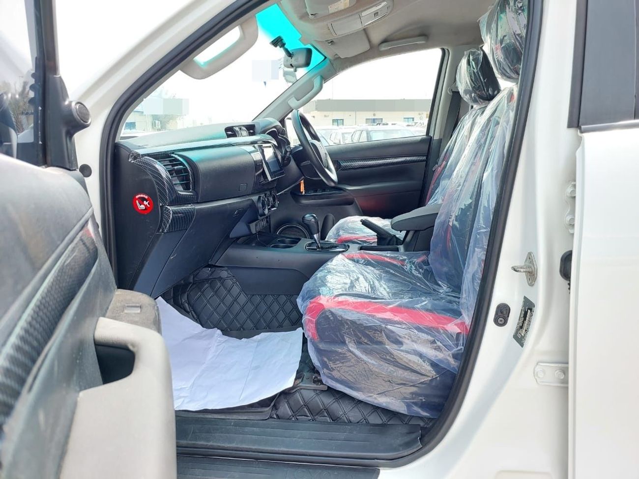 تويوتا هيلوكس TOYOTA HILUX PICK UP RHD 2018 MODEL 2.8 L DIESEL AUTOMATIC(PM06450)