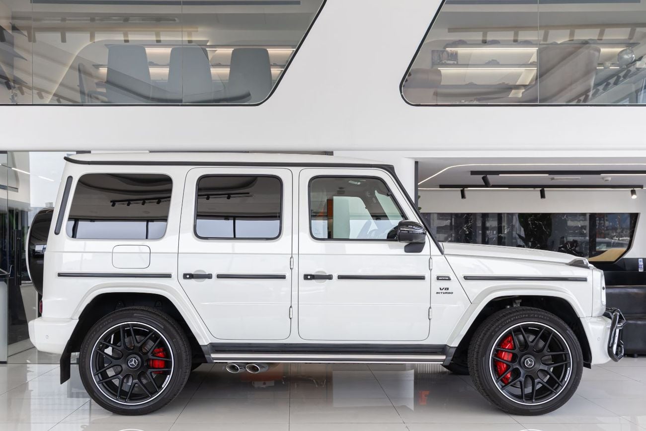 Mercedes-Benz G 63 AMG Std 4.0L Mercedes-Benz G-Class | G 63 AMG | Carbon Fiber Interior | Gargash Auto Warranty | 2021