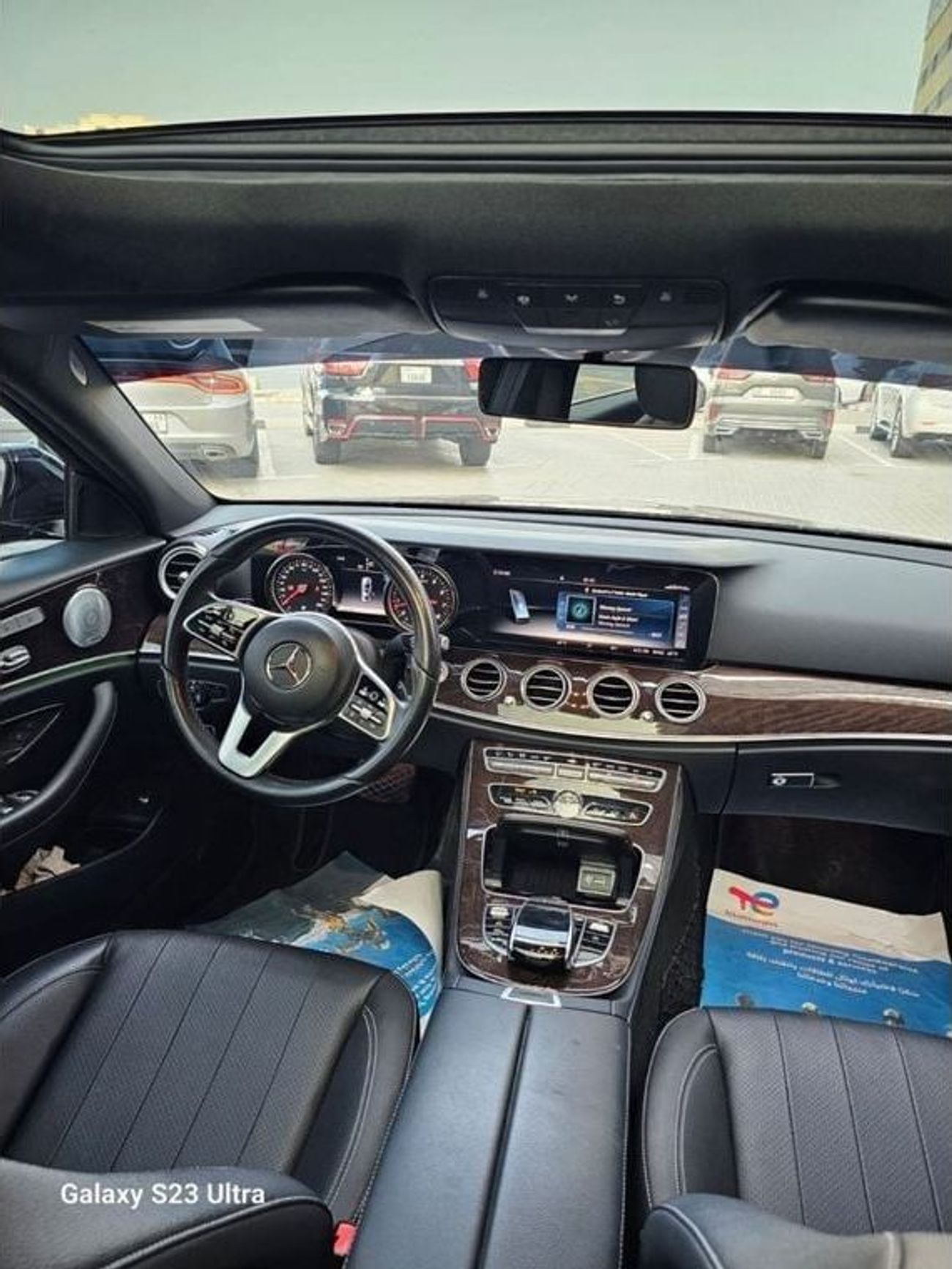 Mercedes-Benz E300 Panoramic