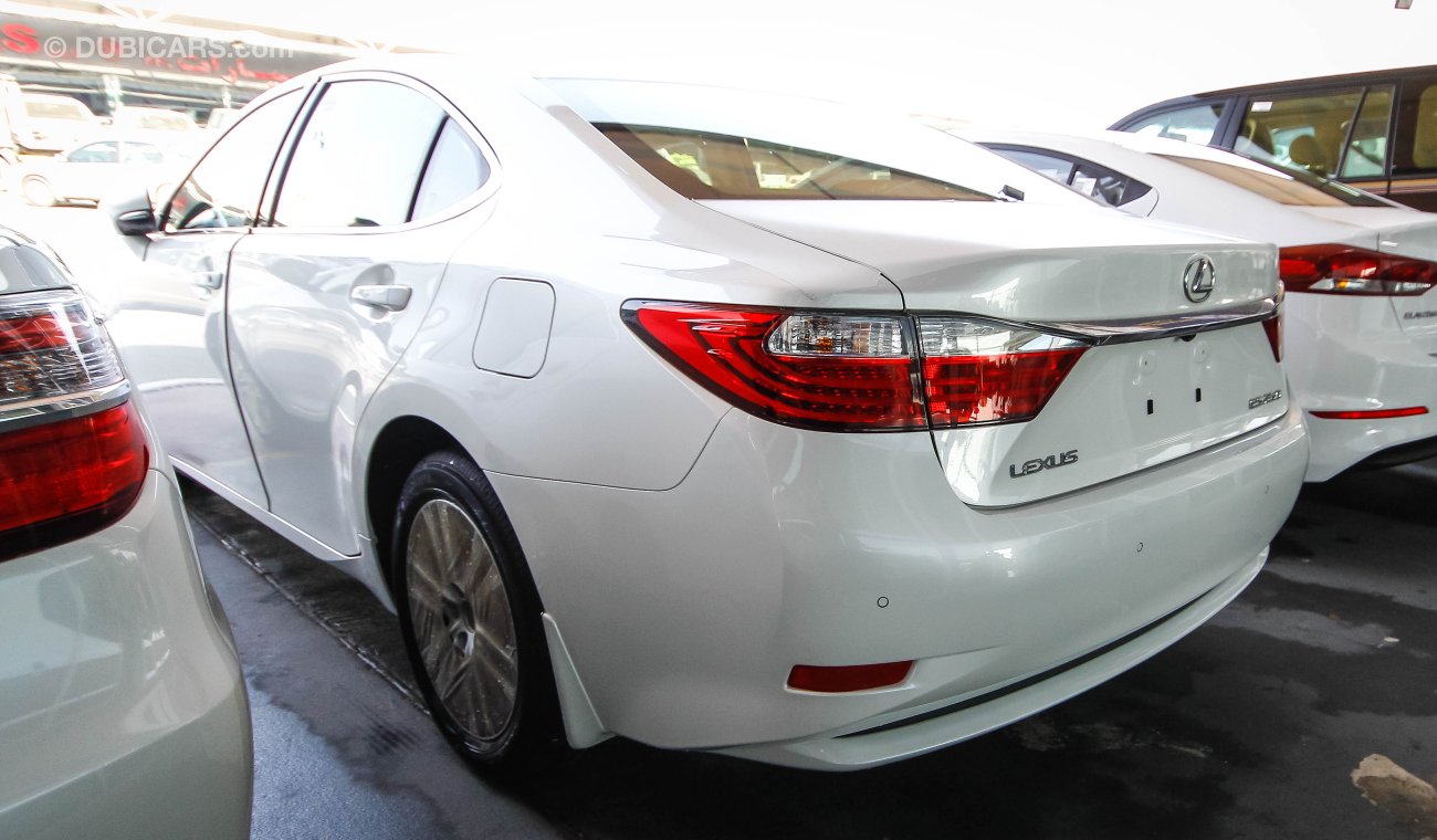 Lexus ES250