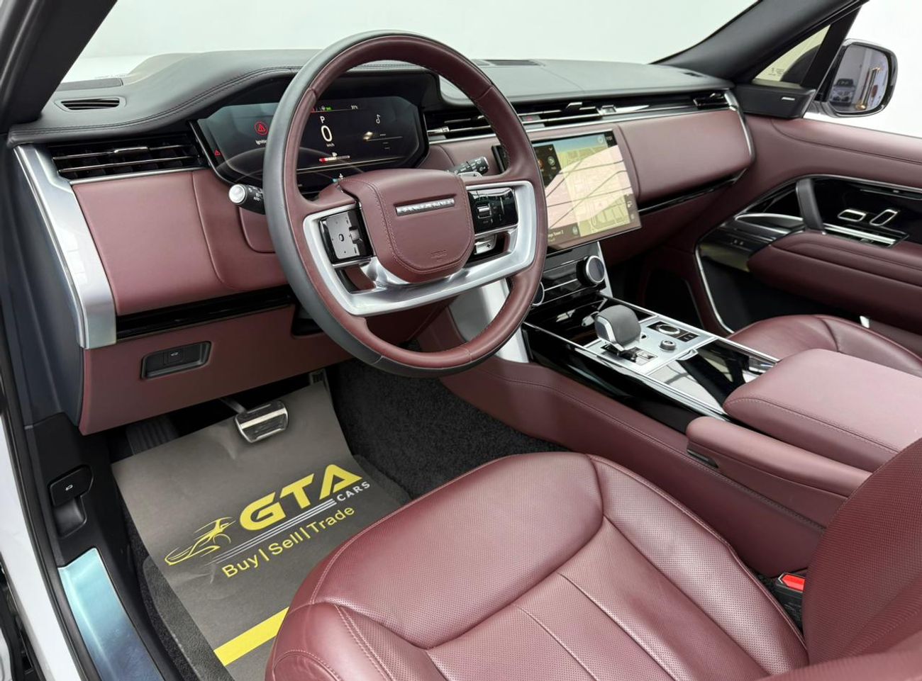 لاند روفر رينج روفر HSE P530 4.4L 2023 Range Rover P530 HSE V8, 2028 LR Warranty + Service Pack, Full LR Service History