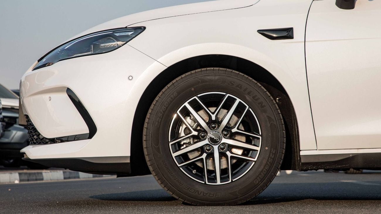 بي واي دي سيل 05 DM-i 55KM PREMIUM EDITION | 2025 | Ready Stock Limited QTY | For Local Registration +10%