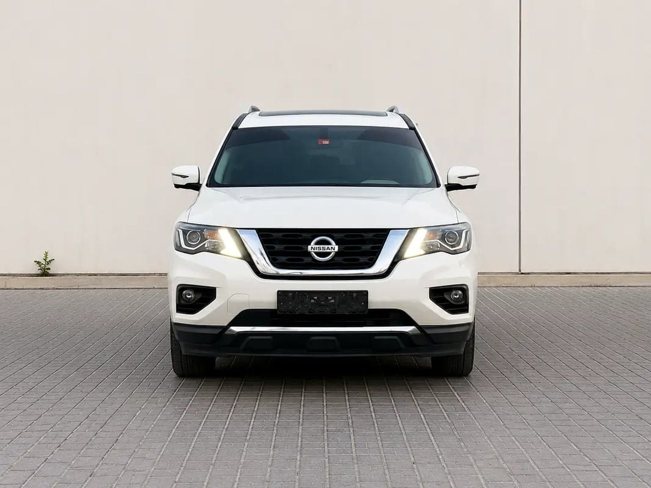 Nissan Pathfinder 873 P.M | SL | GCC Specs | Low Mileage | Family SUV