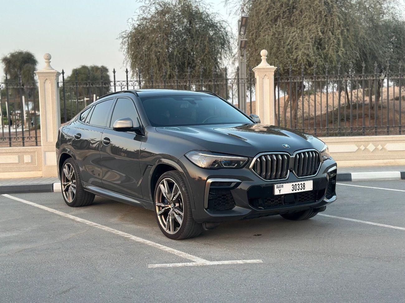 BMW X6 M50i 4.4L V8 | 2021 | GCC Specs | Warranty And Service AGMC | Full Option | Perfect Condition