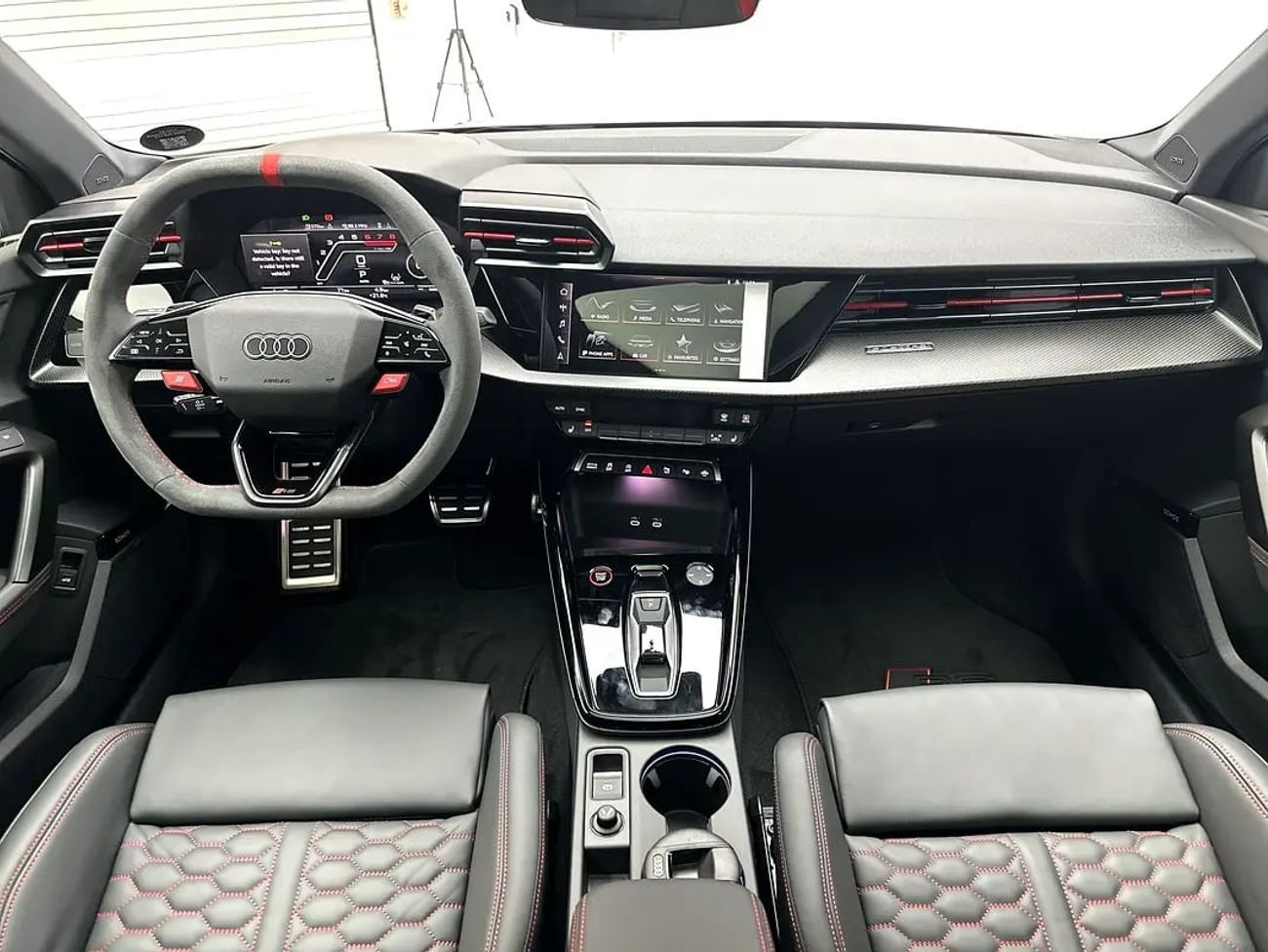 Audi RS3 Sedan 400hp (Ref# 03983)