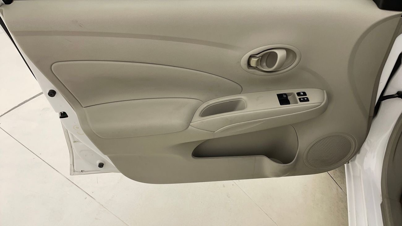 نيسان صني SV 1.5 | بدون دفعة مقدمة | اختبار قيادة مجاني للمنزل