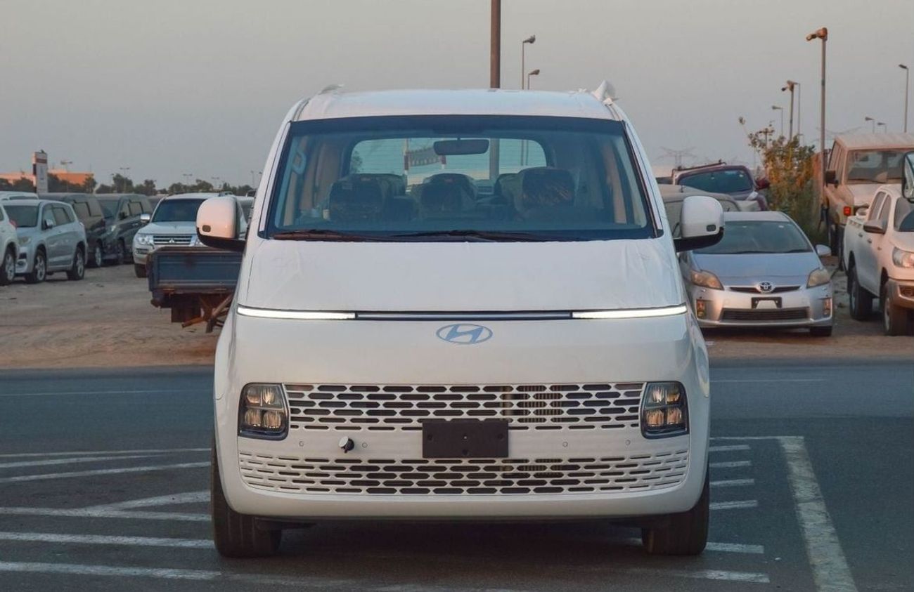 هيونداي ستاريا HYUNDAI STARIA 2.2L DIESEL MINIVAN 2025