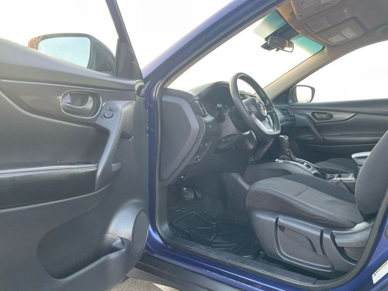 نيسان روج 2019 Nissan Rogue S MidOption 2.5L V4 - Multi Drive Mode - Rear CAM -