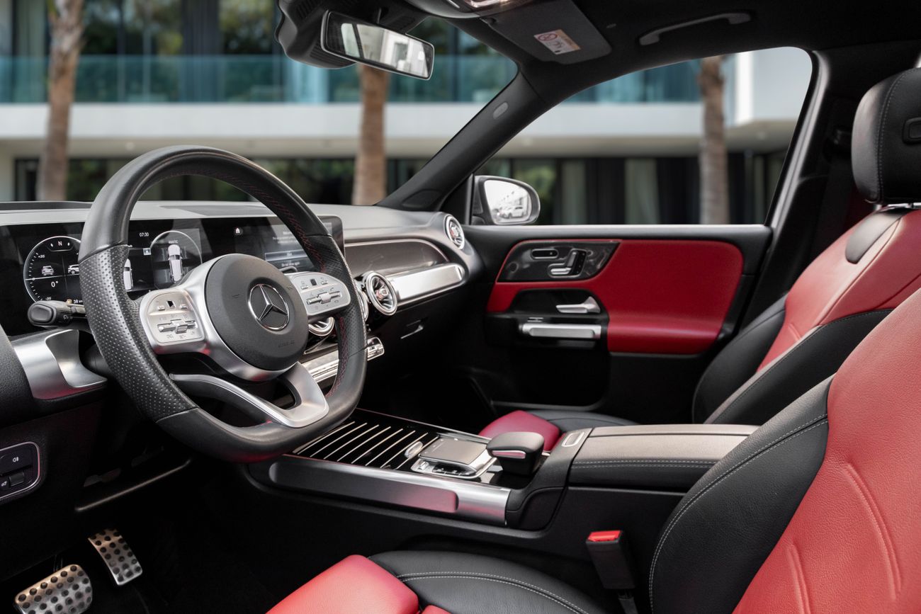 Mercedes-Benz GLB 250 2,840 P.M | 0% Downpayment | Mercedes-Benz GLB AMG 4 Matic | Agency Warranty!