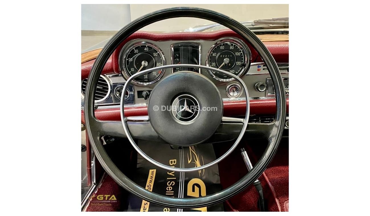 Mercedes-Benz SL 280 1970 Mercedes 280SL Classic, Excellent Condition