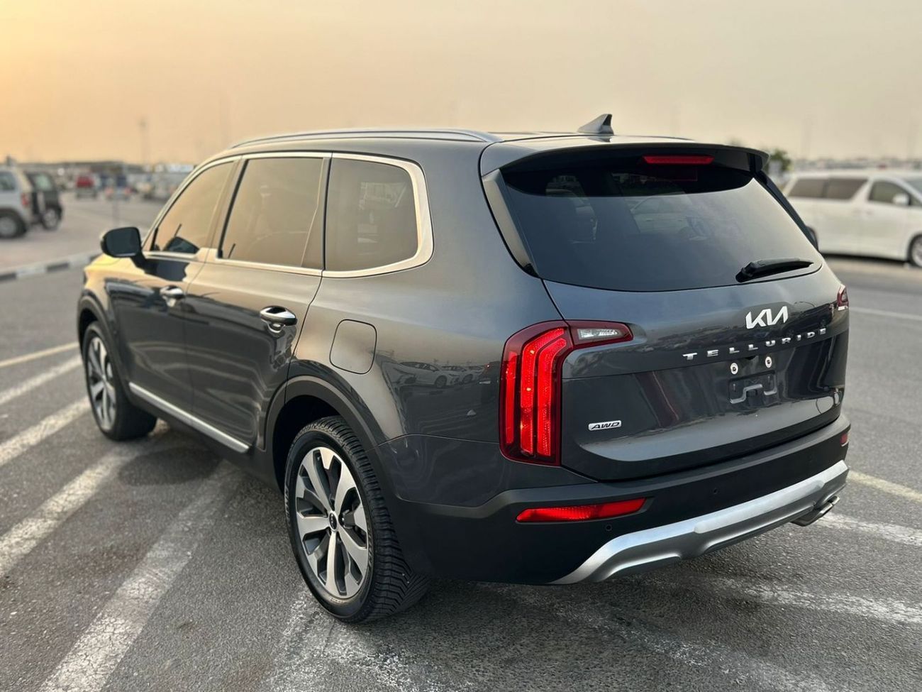 كيا تيلورايد 