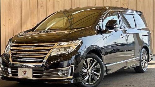 Nissan Elgrand TE52