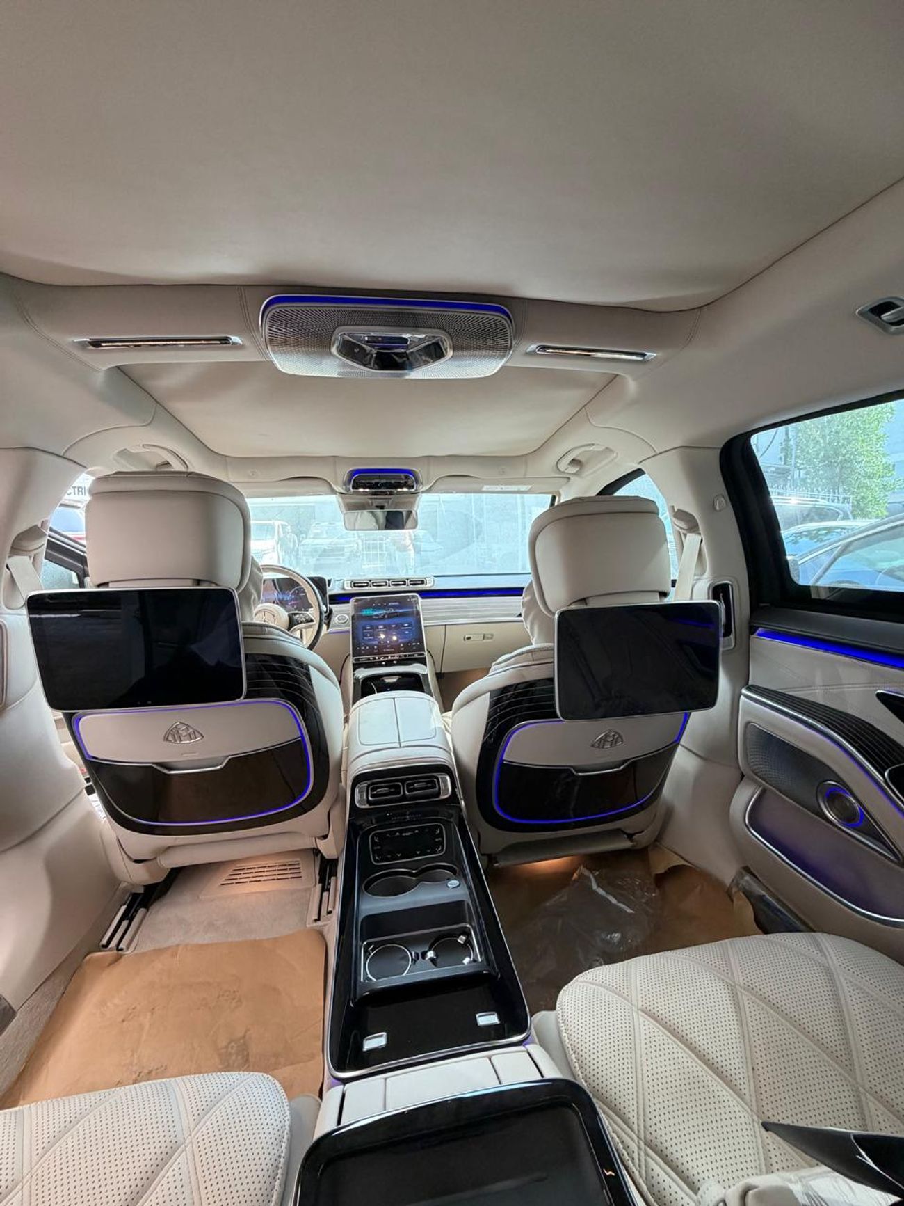 مرسيدس بنز S 680 Maybach
