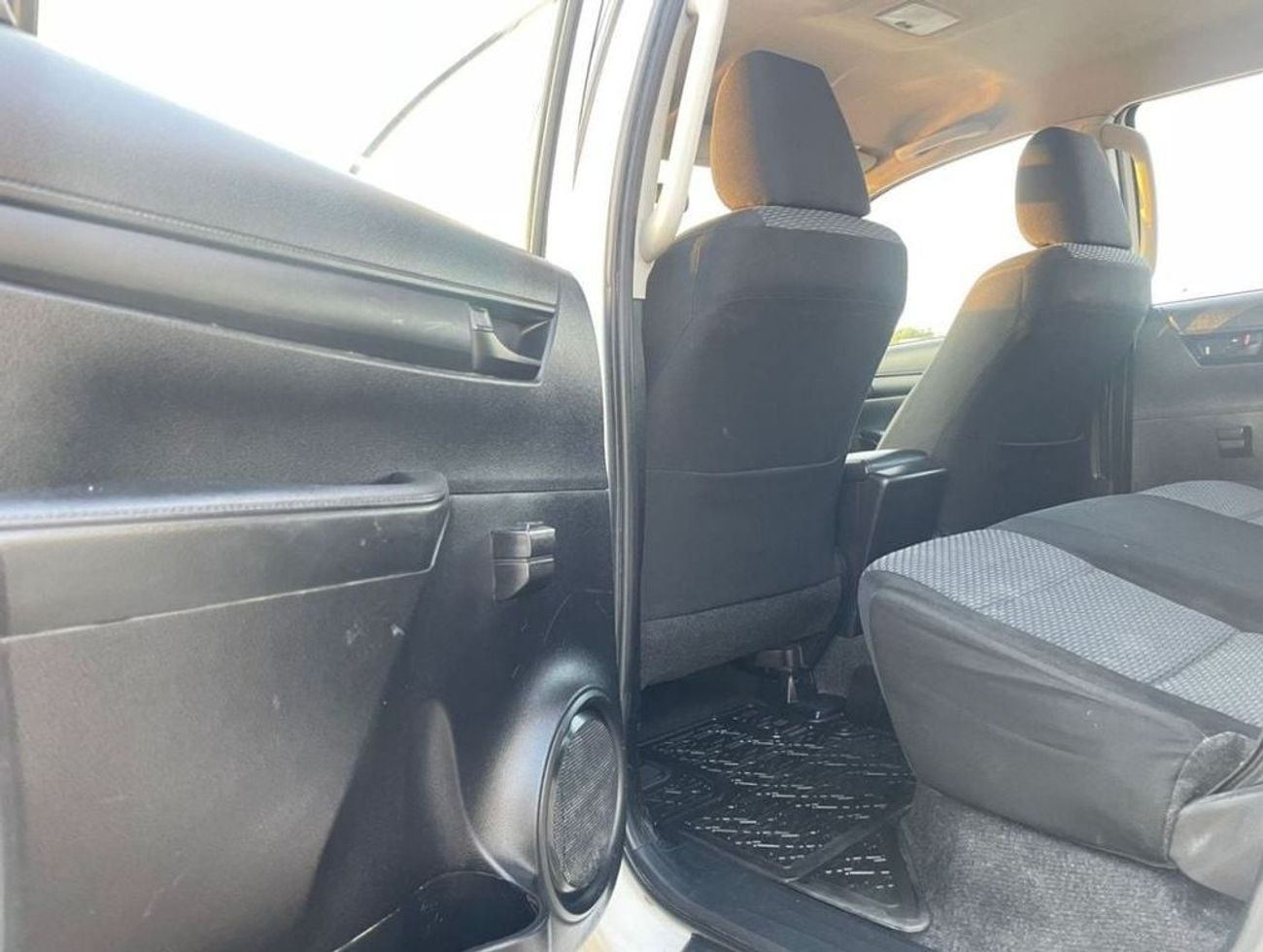 Toyota Hilux 2020 Toyota Hilux 2.7L V4 - AWD 4x4 - Patrol Automatic - Windows Auto -