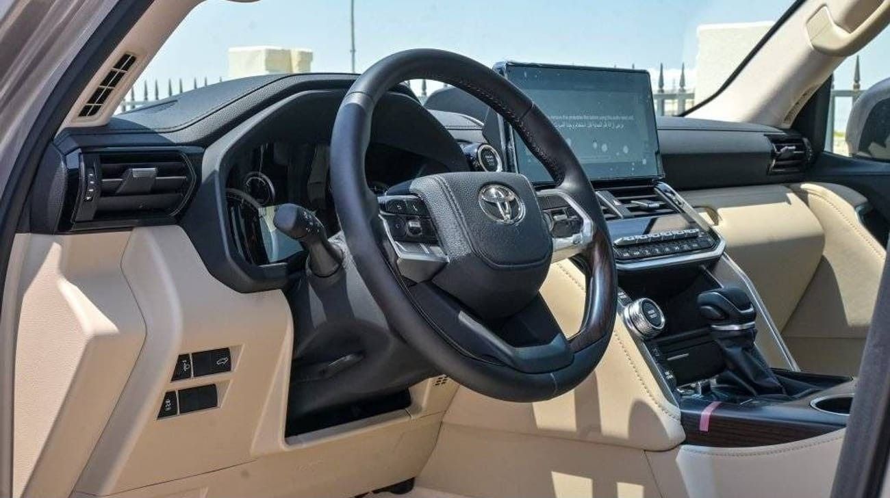 تويوتا لاند كروزر GXR2 3.5L TOYOTA LAND CRUISER GXR 3.5L PETROL TWIN TURBO 2025