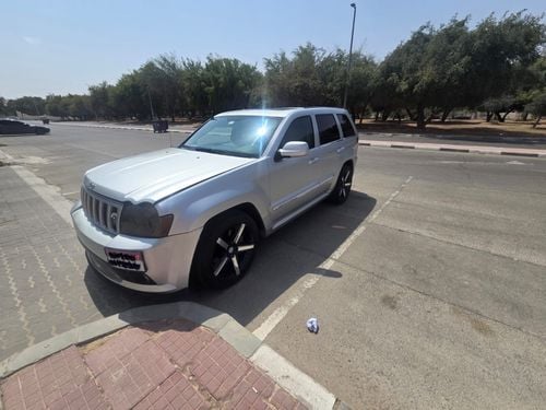 جيب جراند شيروكي SRT