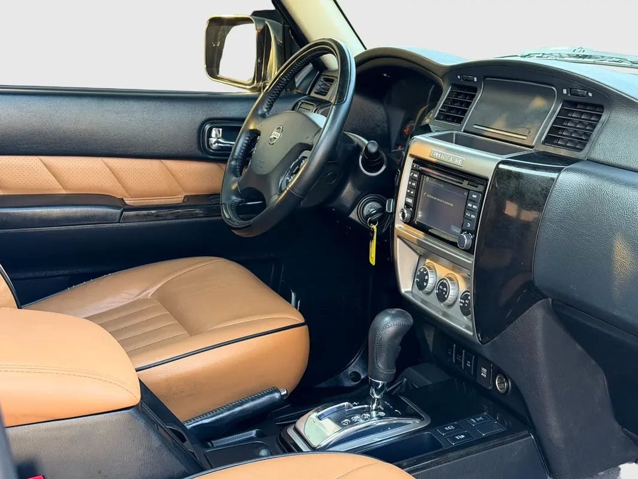 Nissan Patrol SUPER SAFARI PATROL SUPER SAFARI | 4WD | 7-SEATER | GCC SPECS
