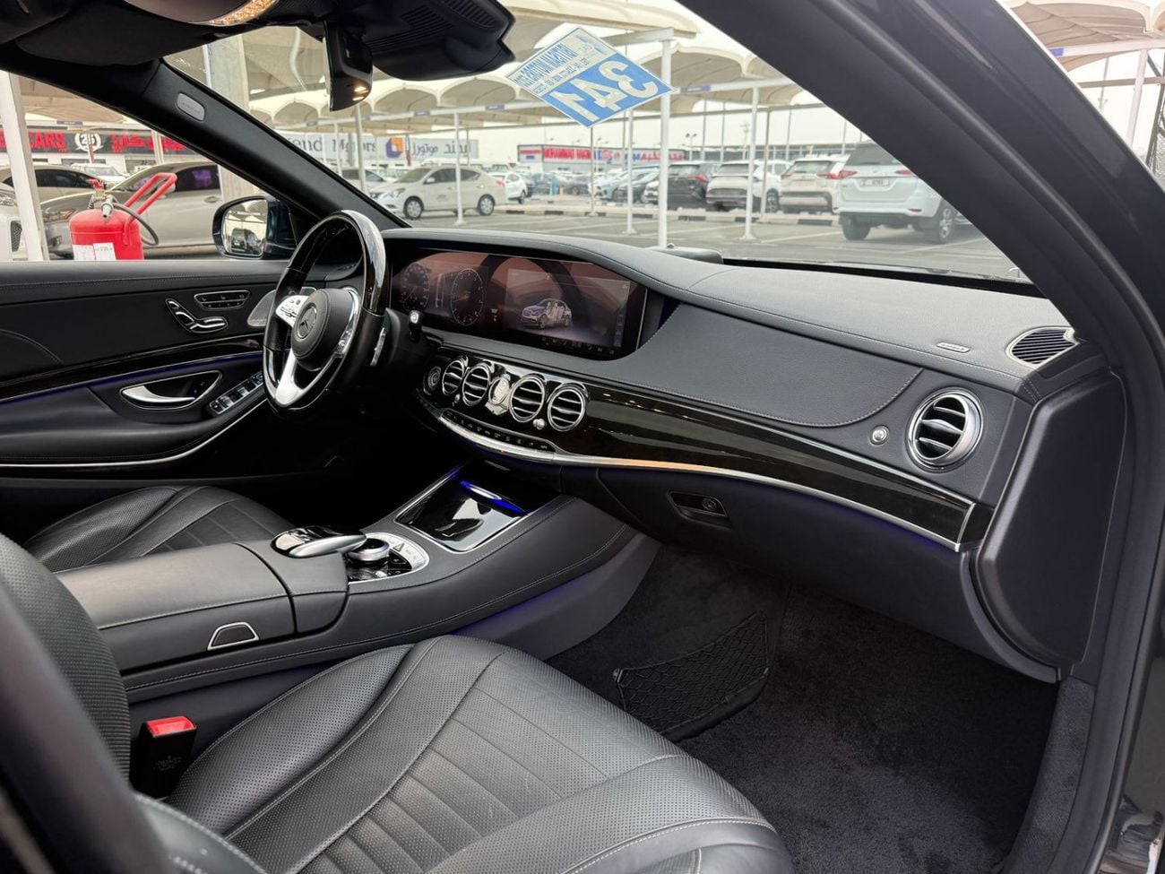 مرسيدس بنز S 560 Std 4.0L