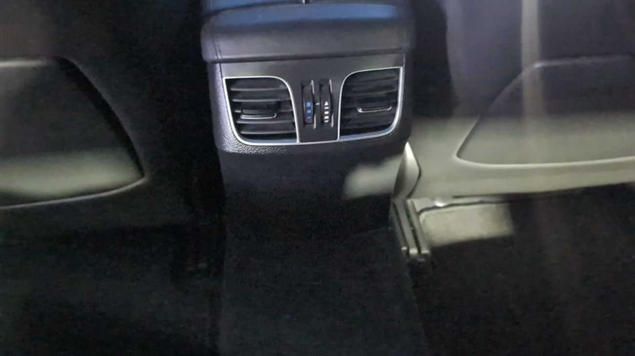 Genesis G330 car in perfect condition 2015 3.8l full configuration