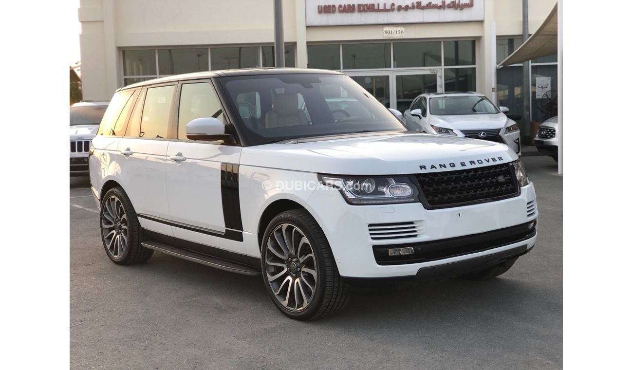 Land Rover Range Rover Rang ROVER VOUGE SUPER CHARGE MODEL 2013 GCC car prefect condition full option