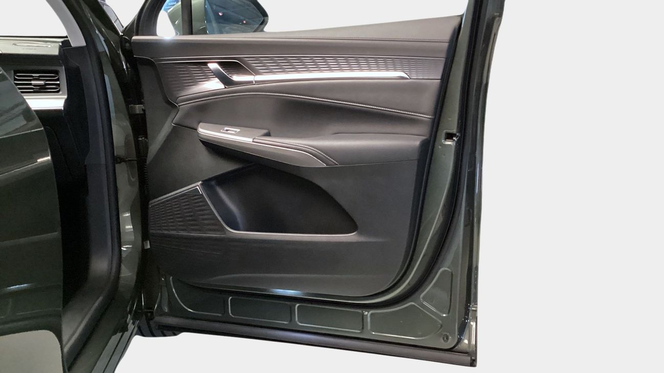 أم جي RX9 Luxury | Start 2026 with the ideal drive | شامل الضمان | 0 ﺪﻔﻋﺓ ﺃﻮﻟﻯ