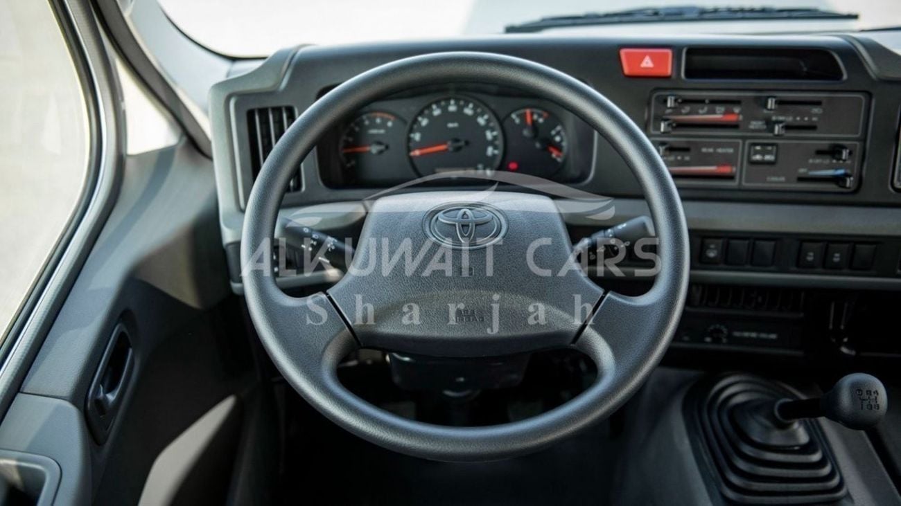 تويوتا كوستر TOYOTA COASTER 4.2D MT 30 SEATER MY2024