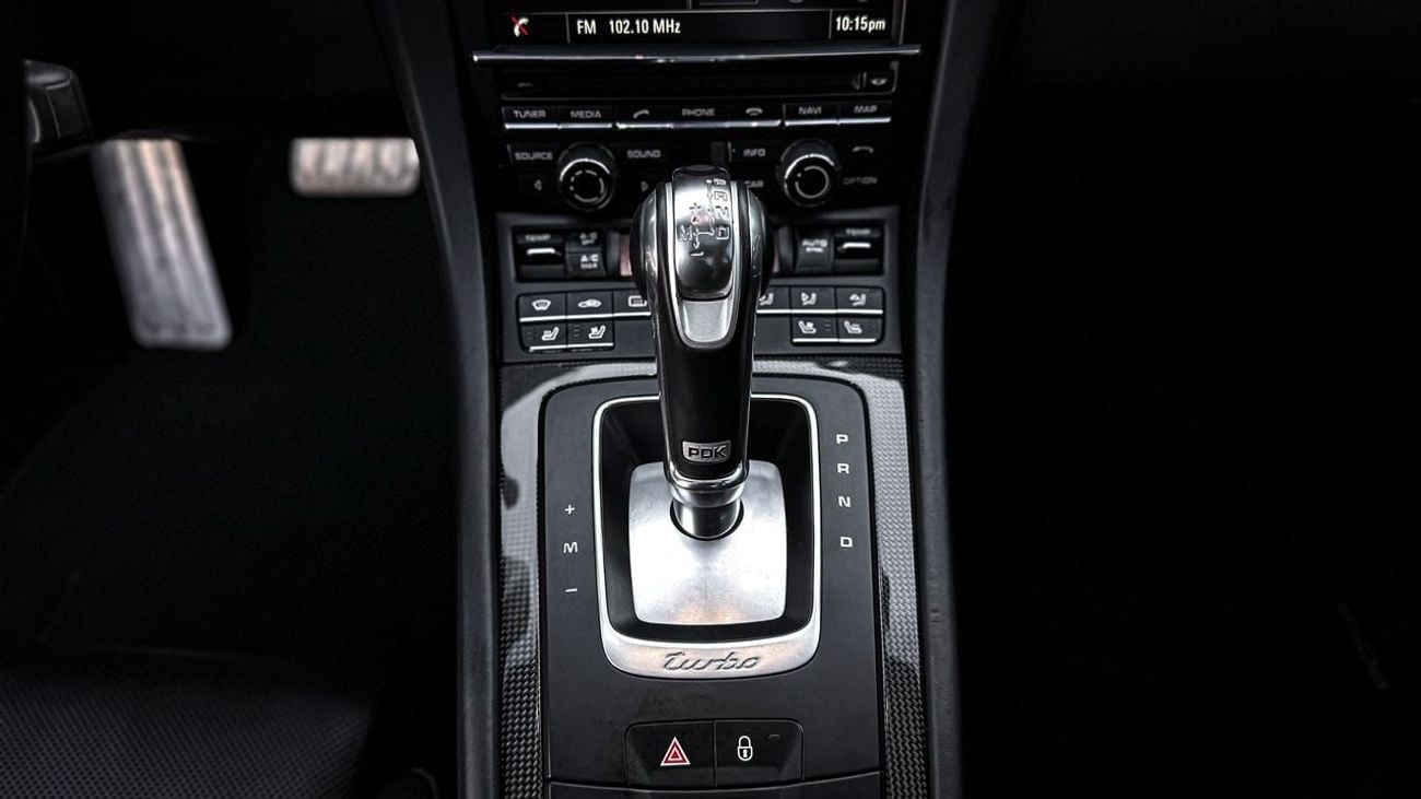 Porsche 911 Turbo S 3.8L (560 HP) Coupe