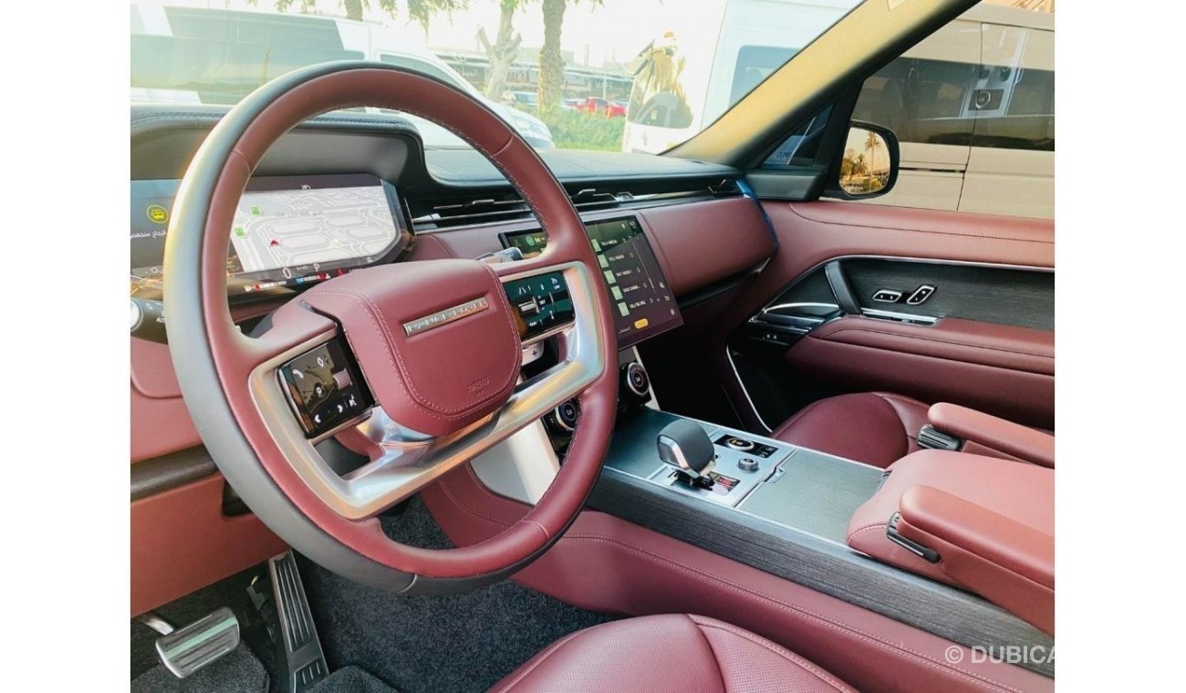 Land Rover Range Rover GCC SPEC UNDER WARRANTY AND SERVICE CONTRACT