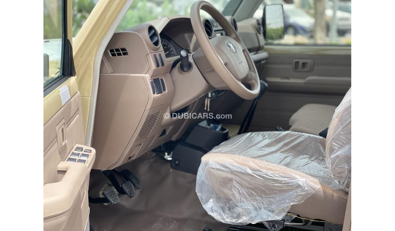 تويوتا لاند كروزر بيك آب TOYOTA LAND CRUISER PICK UP DIESEL 4.2L V6 GCC WITH DIFFLOOK AND POWER WINDOWS