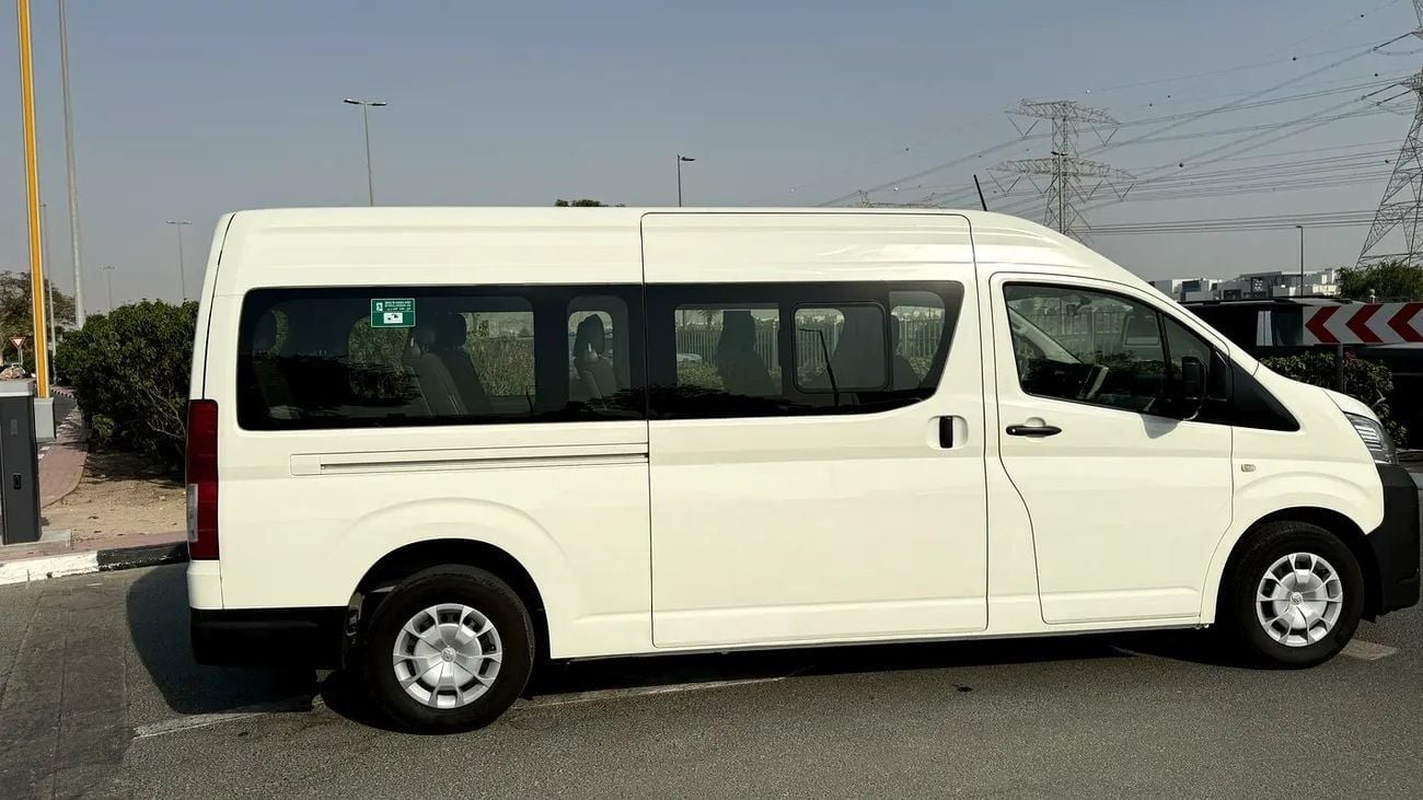 Toyota Hiace GL GCC Specs! 13seat! Excellent condition