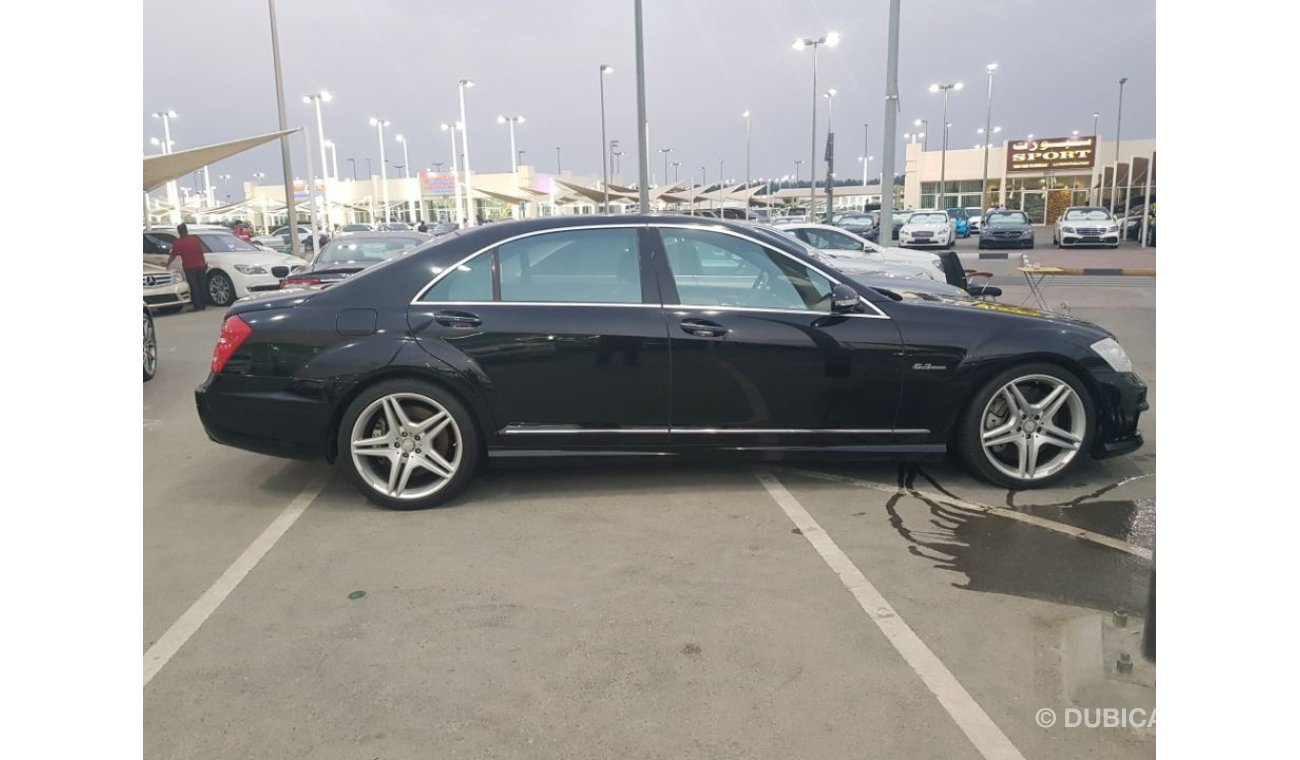Mercedes-Benz S 63 AMG Car good no accident and no any problem mechanical