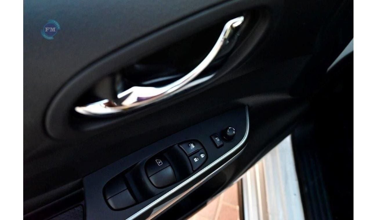 نيسان نافارا Double Cab Pickup LE 2.5L Petrol 4WD Manual